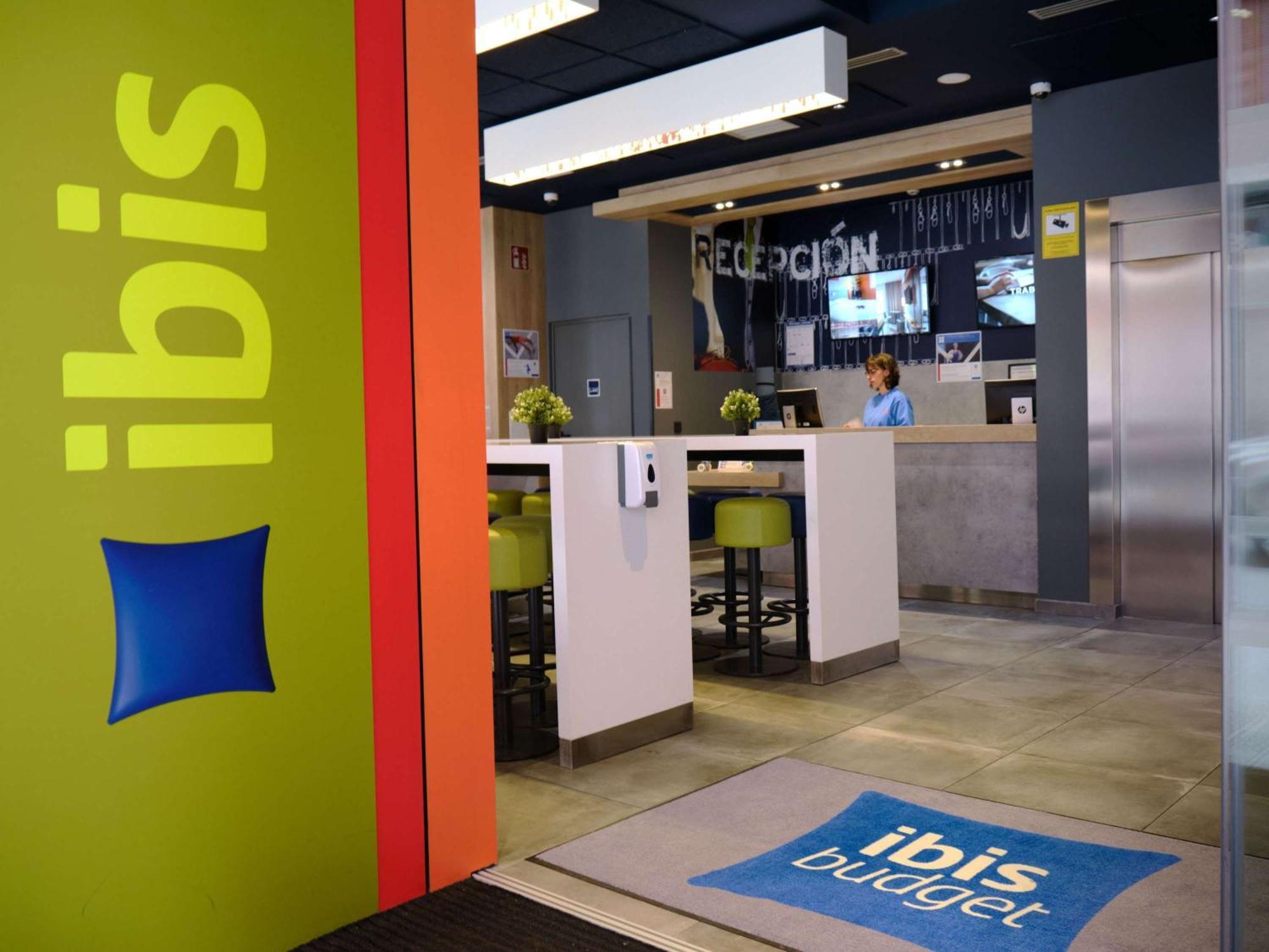 Ibis Budget Bilbao City Exterior photo